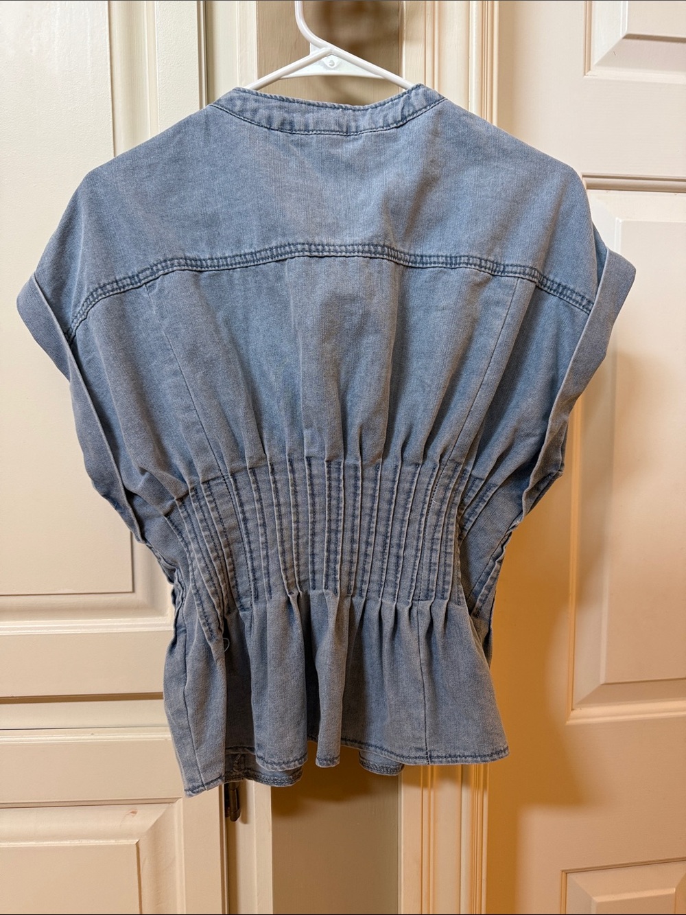 Light Blue Denim Button-Front Women’s Top - Picture 2 of 3